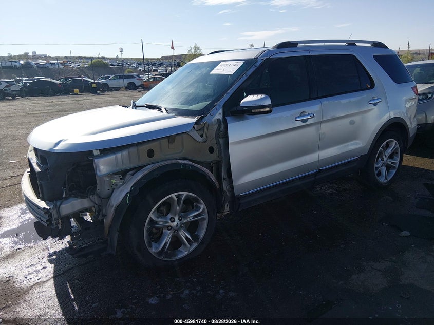 2013 Ford Explorer, Front End, IAAI, VIN 1FM5K7F87DGA55253 — photo 2
