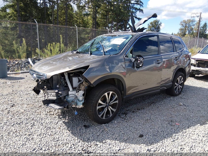2020 Subaru Forester, Rollover, IAAI, VIN JF2SKAUC6LH400360 — photo 2