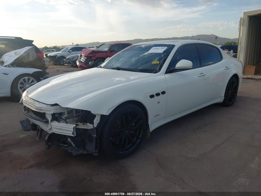 MASERATI QUATTROPORTE 2011 VIN ZAM39JKA8B0054479