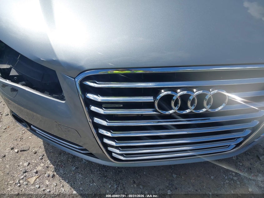 AUDI A8 2012 VIN WAUAVAFD6CN032736