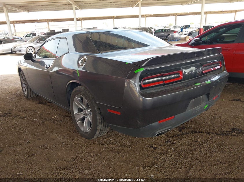 DODGE CHALLENGER - zdjęcie 3