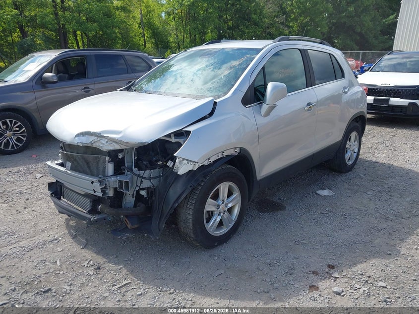 2019 CHEVROLET TRAX auction photo 2