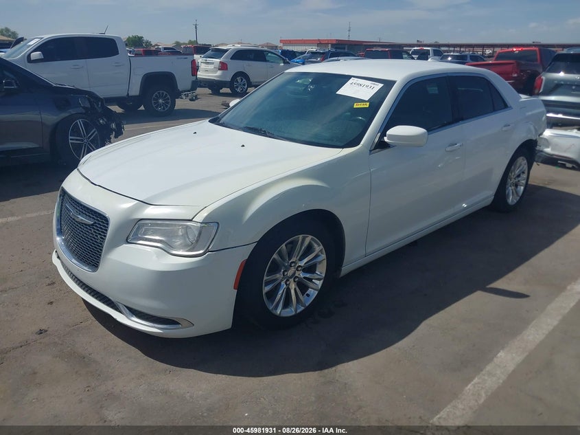 2016 Chrysler 300, Rear, IAAI, VIN 2C3CCAAG8GH229719 — photo 2