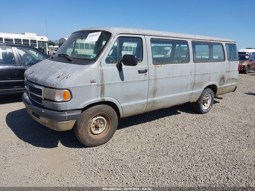1995 Dodge RAM Van, Normal Wear & Tear, IAAI, VIN 2B5WB35Z5SK502140 — photo 2