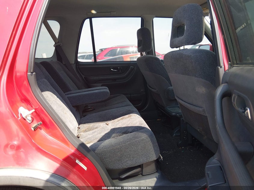 HONDA CR-V 2001 VIN JHLRD18611C035305