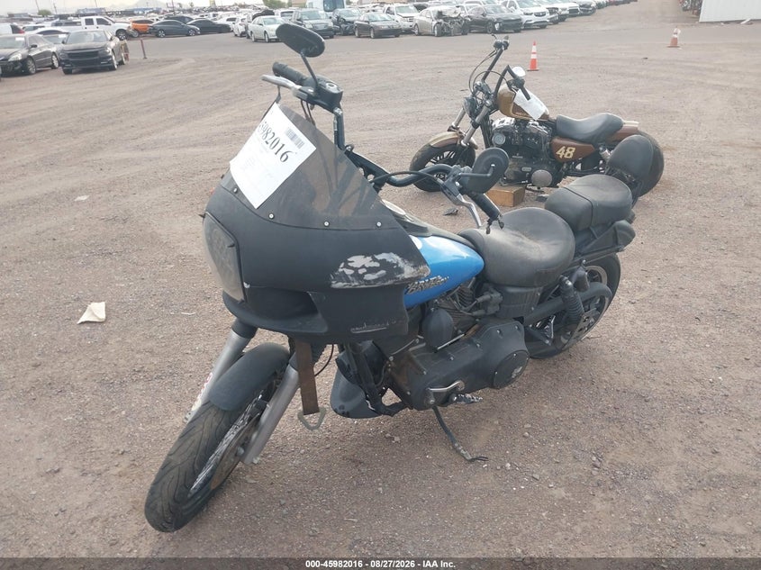 HARLEY-DAVIDSON FXDB 2011