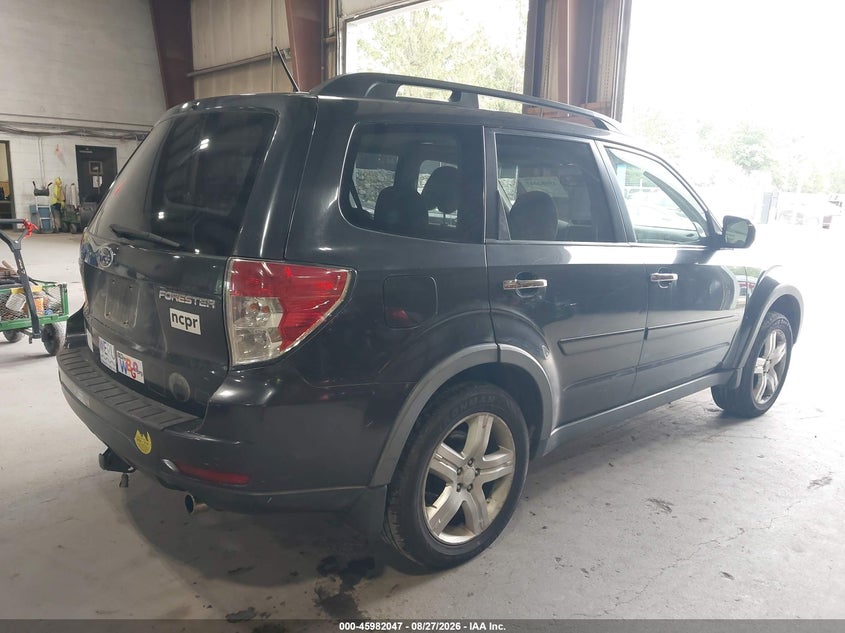 2009 SUBARU FORESTER auction photo 4