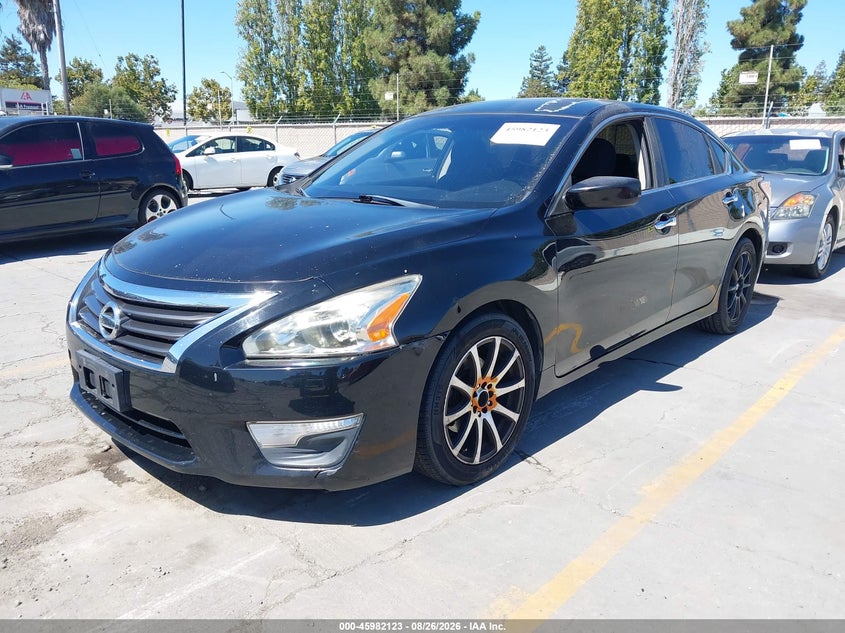 2015 Nissan Altima, Звичайний знос, IAAI, VIN 1N4AL3AP0FN397932 — фото 2