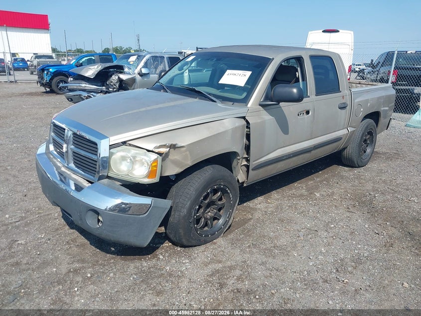 2005 Dodge Dakota, Front End, IAAI, VIN 1D7HE48N95S265822 — photo 2