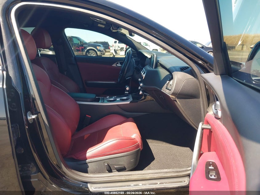 2019 KIA STINGER — zdjęcie 5