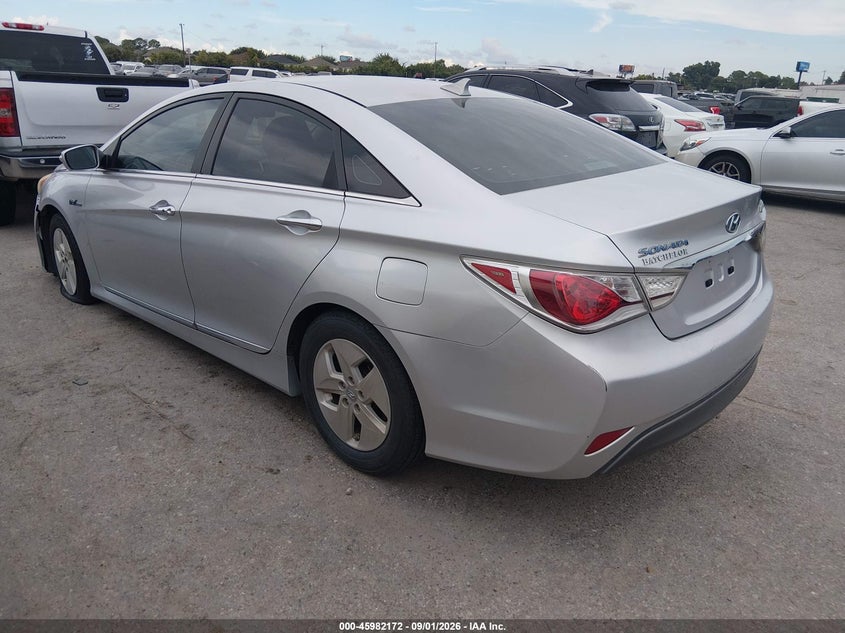 2011 HYUNDAI SONATA HYBRID auction photo 3