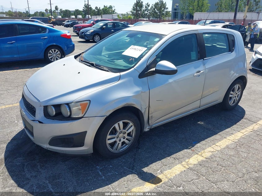2013 CHEVROLET SONIC auction photo 2