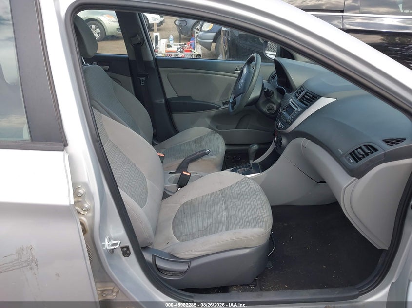 2015 HYUNDAI ACCENT auction photo 5