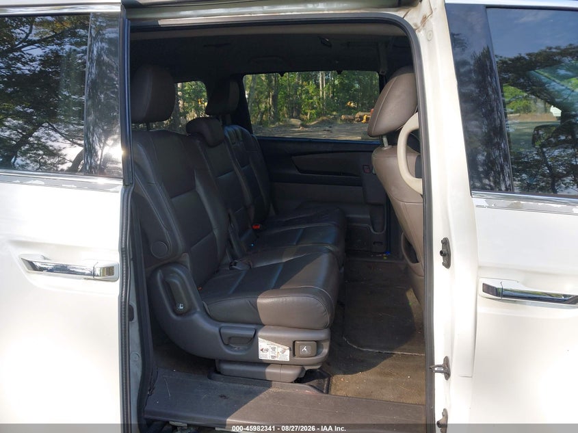 2013 HONDA ODYSSEY auction photo 8