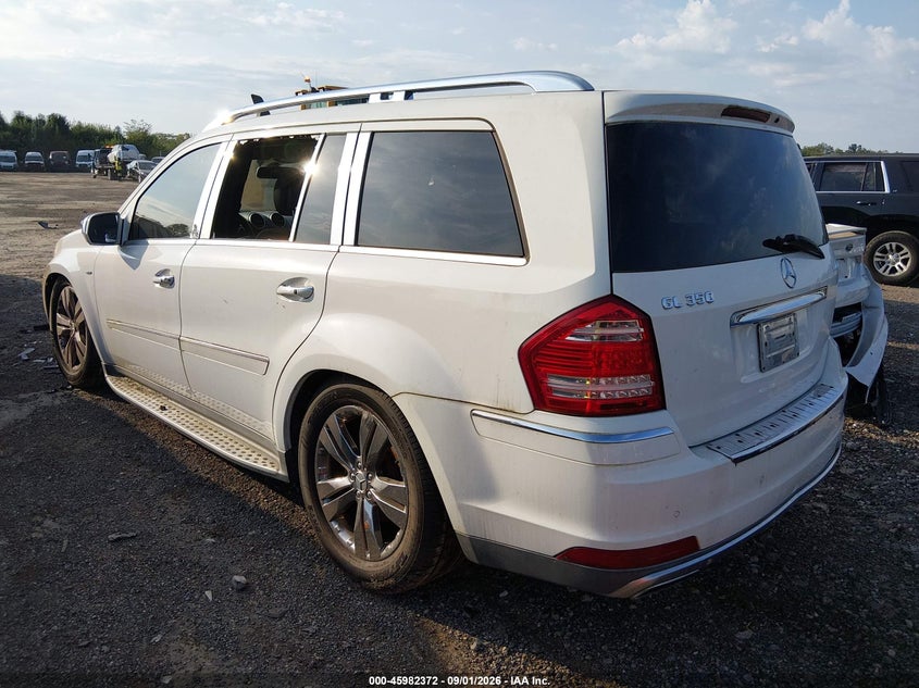 2010 MERCEDES-BENZ GL 350 BLUETEC auction photo 3