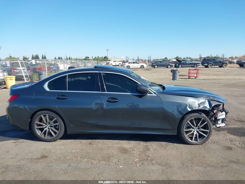 2019 BMW 330I · Фото 13