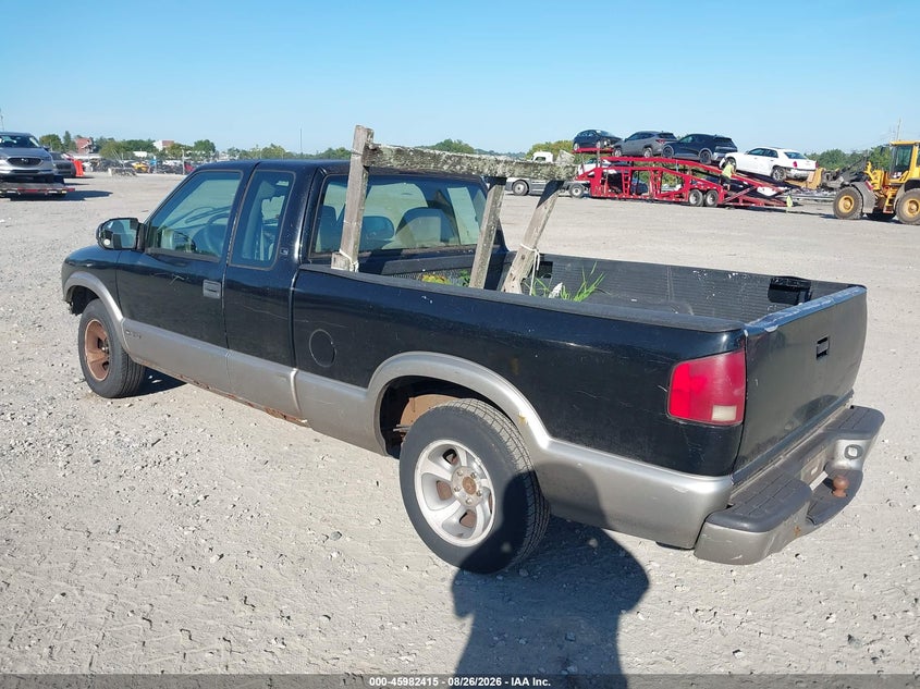 1999 CHEVROLET S-10 auction photo 3