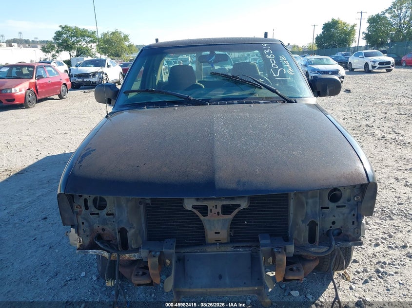 1999 CHEVROLET S-10 auction photo 6
