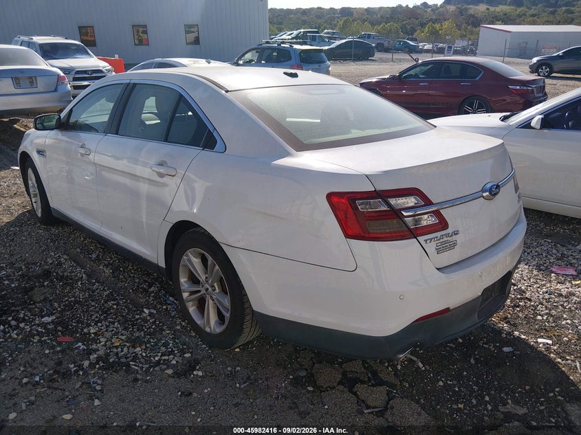 2014 FORD TAURUS auction photo 3