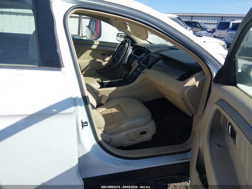 2014 FORD TAURUS auction photo 5