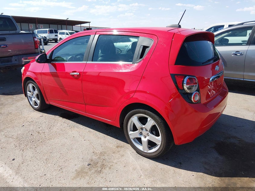 2015 CHEVROLET SONIC auction photo 3