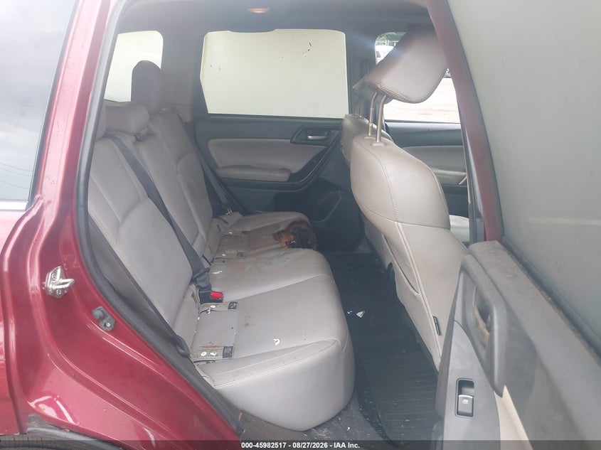 2017 SUBARU FORESTER auction photo 8