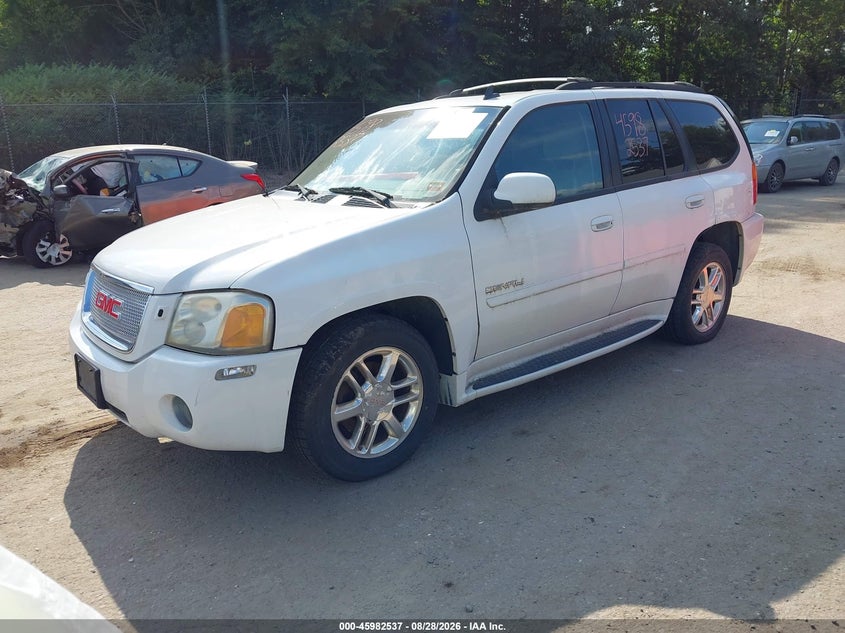 2009 GMC ENVOY auction photo 2