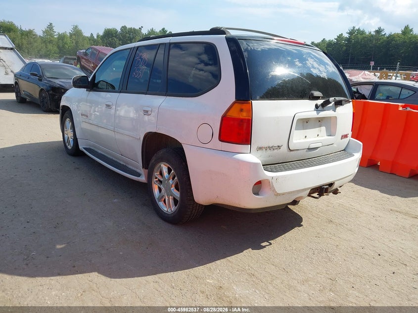 2009 GMC ENVOY auction photo 3