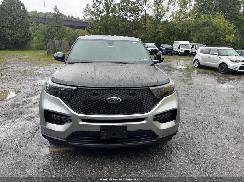 2024 FORD POLICE INTERCEPTOR UTILITY auction photo 6