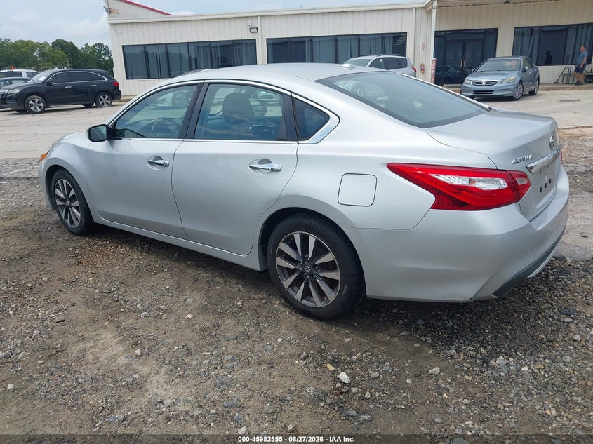 2017 NISSAN ALTIMA auction photo 3