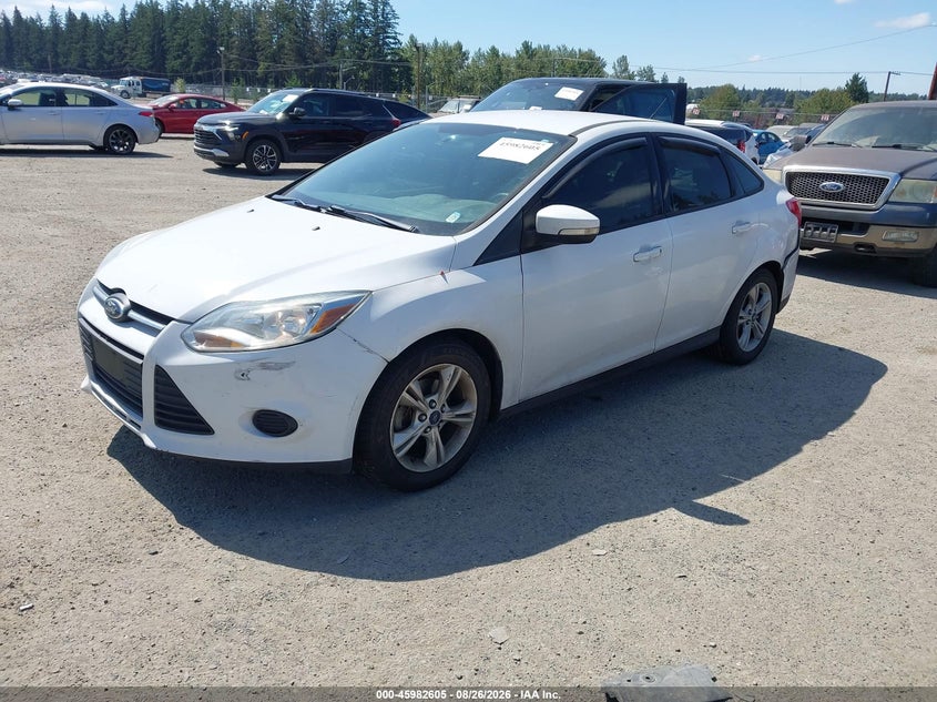 2014 Ford Focus, Normal Wear & Tear, IAAI, VIN 1FADP3F24EL325219 — photo 2