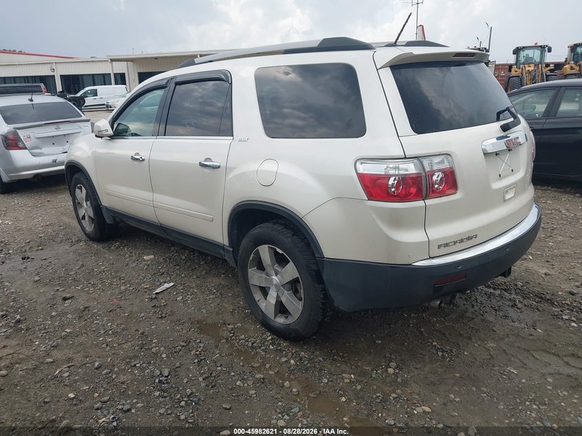 2011 GMC ACADIA auction photo 3