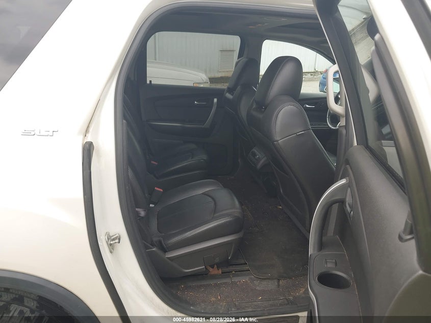 2011 GMC ACADIA auction photo 8
