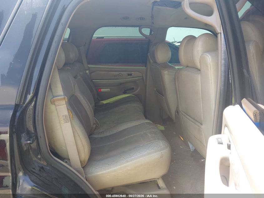 2002 GMC YUKON auction photo 8