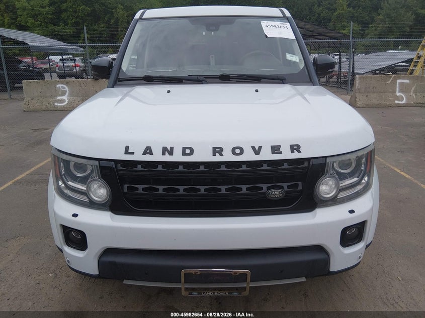 2015 LAND ROVER LR4 auction photo 6