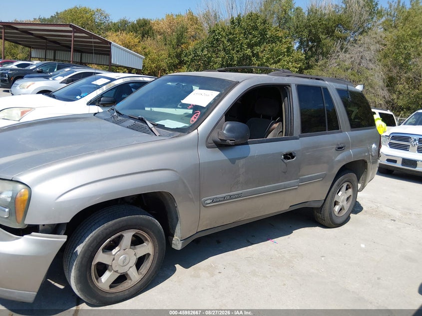 CHEVROLET TRAILBLAZER 2002 VIN 1GNDS13S522162042