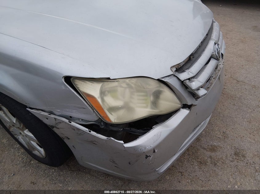 2007 TOYOTA AVALON auction photo 6