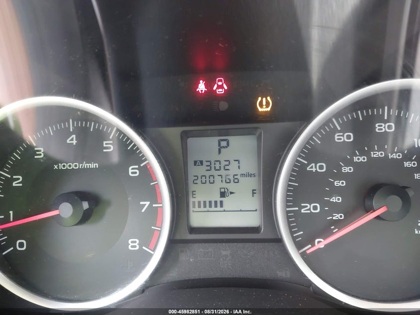 2014 SUBARU FORESTER auction photo 7