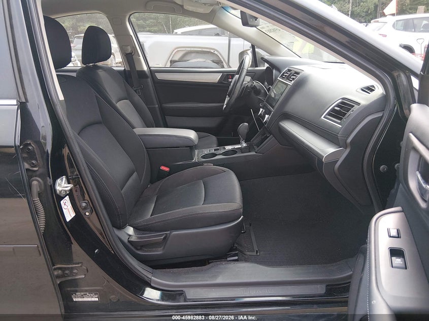 2018 SUBARU LEGACY auction photo 5