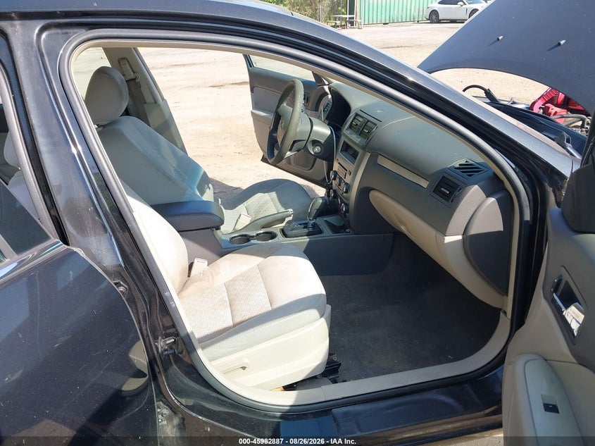 FORD FUSION 2011 VIN 3FAHP0HA3BR177016