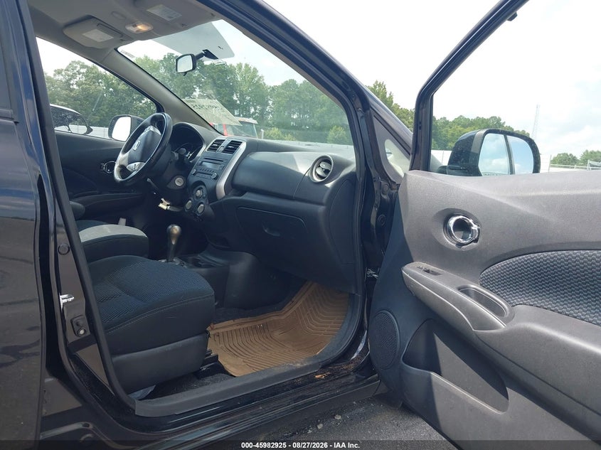 2014 NISSAN VERSA NOTE auction photo 5