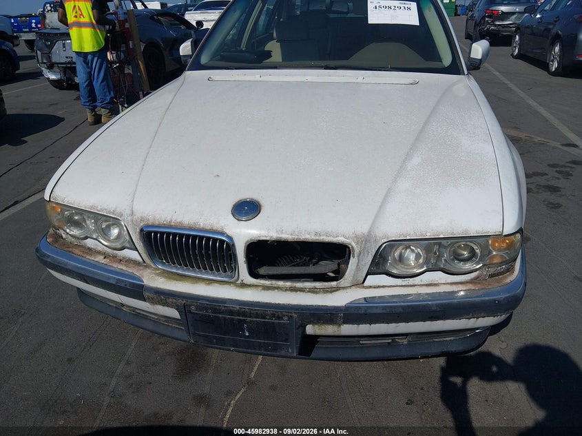 1998 BMW 740IL auction photo 6