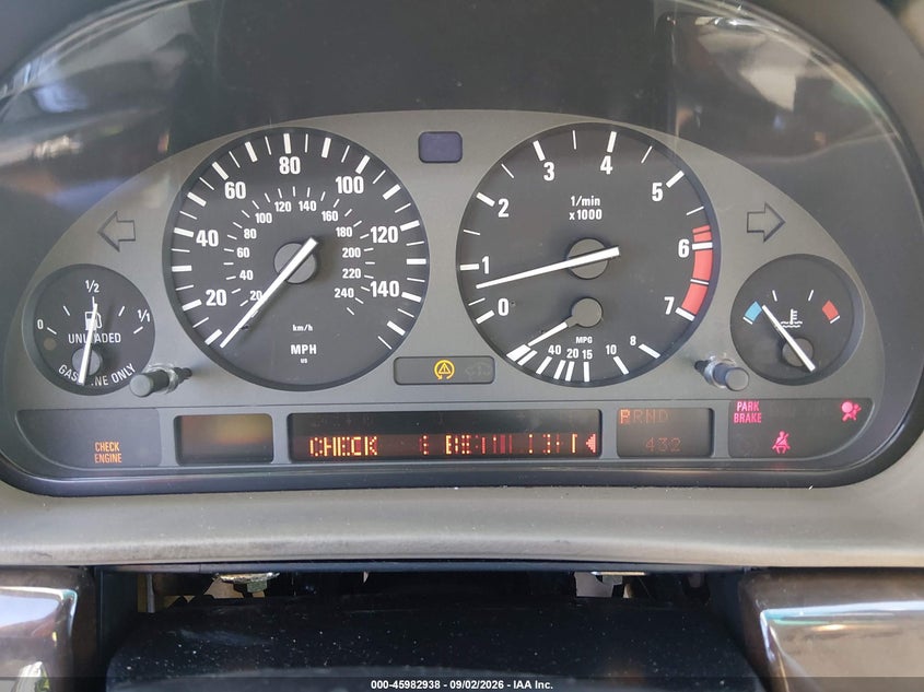 1998 BMW 740IL auction photo 7