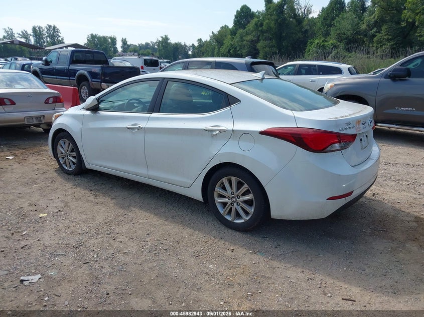 2015 HYUNDAI ELANTRA auction photo 3