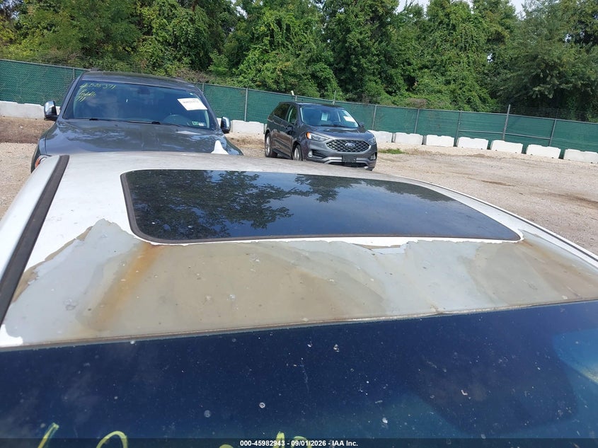 2015 HYUNDAI ELANTRA auction photo 6
