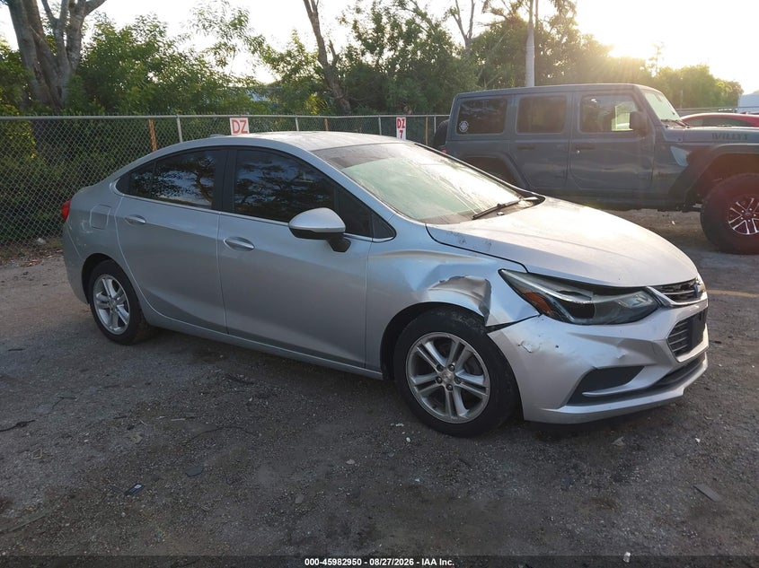 2018 CHEVROLET CRUZE auction photo 1