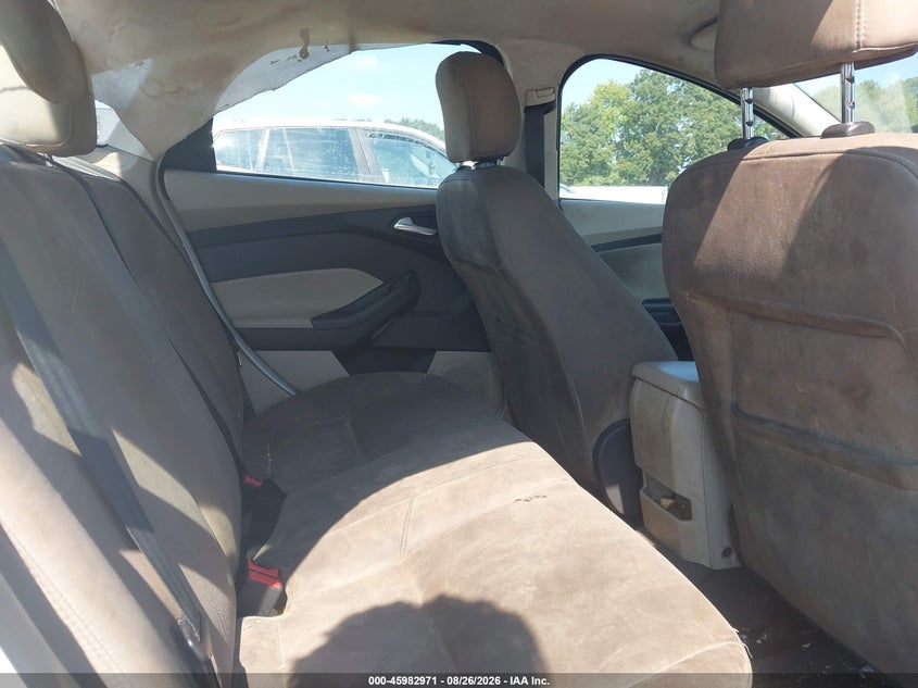 2015 FORD FOCUS auction photo 8