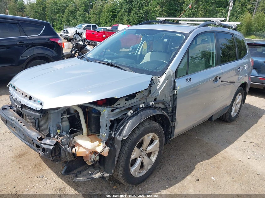 2014 Subaru Forester, Left Front, IAAI, VIN JF2SJAEC9EH406688 — photo 2