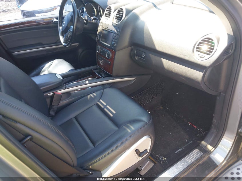 2010 MERCEDES-BENZ ML 350 auction photo 5