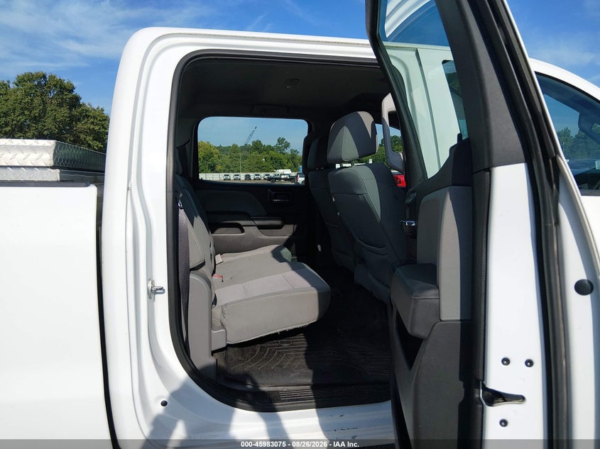 CHEVROLET SILVERADO 2500HD 2018 VIN 1GC1KUEG3JF239410